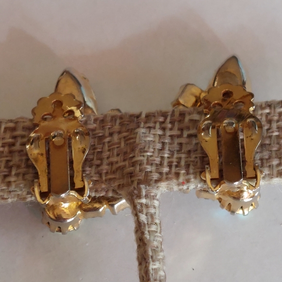 Juliana DeLizza & Elster stunning AB and clear rhinestone goldtone clip earrings - Picture 11 of 15